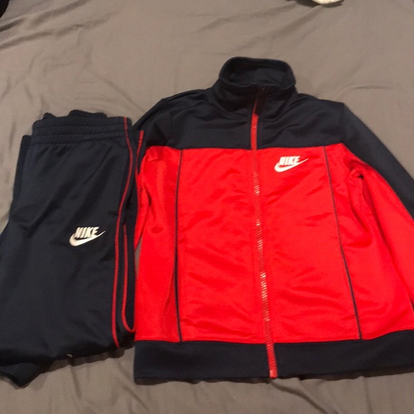 Nike Other - Boys Nike track suit